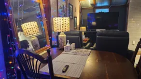 Cozy retreat, near everything! 9mins to airport - Image 5
