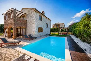 Villa Lena Istria-House with private pool&BBQ - Image 2