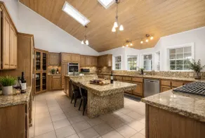 25% Off Aug WkDay! Great 4 Families Pool, Hot Tub* - Image 2