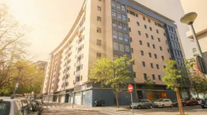 Luxury apt in Plaza de España - FREE parking - Image 5