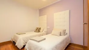 Luxury apt in Plaza de España - FREE parking - Image 3