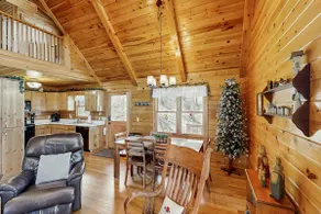 Wolf Creek Retreat Stay - Image 5