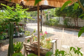 Quiet in the middle of the city, Thai retro double bedroom B&B by the Ping River, free use of bicycles - Image 5