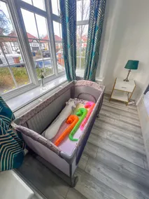4Bed House with parking and GYM /London/Edgware - Image 5