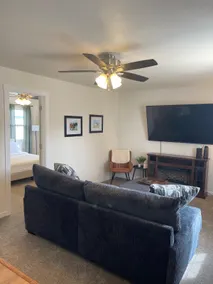 Casper 2BD- Center of Town!-King Beds - Image 3