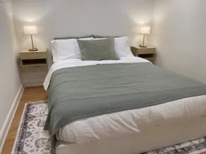 Ossington Gem: Private Suite - Image 5