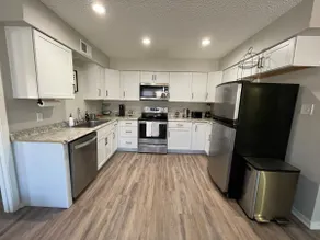 Peaceful Home in DFW Center - Image 5