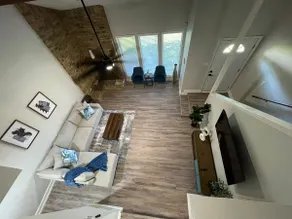 Peaceful Home in DFW Center - Image 4