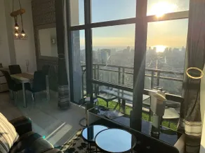 1Br Penthouse @ 70th flr with amazing sunset view - Image 3