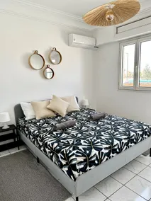 Townhouse with private pool - Image 3