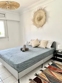 Townhouse with private pool - Image 2