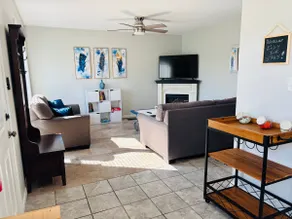 Quiet 3BR Sunset Views -Garage Lounge | Sleeps 6 - Image 5