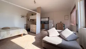 Tourist accommodation with a sea view - Image 2