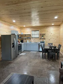 Rattletrap Cabin - Image 5