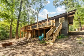 Pedalers Paradise! Hot Tub! Bike trail in yard! - Image 3