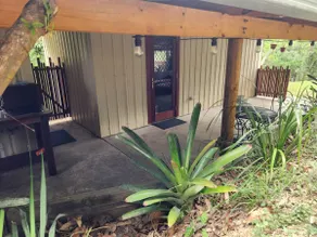 Birdsong Hideaway - Image 2