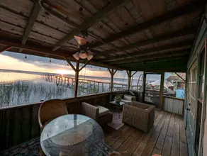 420 Friendly & Clothing Optional waterfront cabin - Image 2