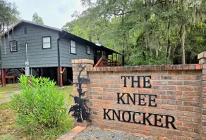 Caddo-HOT TUB-Firepit-Nature Dock-Knee Knocker - Image 3