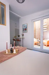 Le Patio – Cozy – City Center and Netflix - Image 5