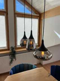 Alpine view retreat with balcony - Image 4