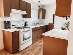 House & 5 acres by Fish Point and Thomas Marina! - Image 5