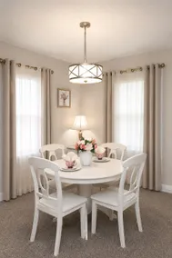 Charming Retreat on Quiet Street,mins away from ND - Image 3