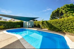 *cyclone safe* Beach or Pool, choice is yours! - Image 3