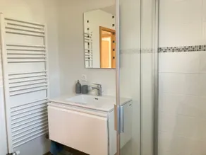 Small 2-room apartment - Image 3
