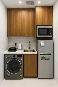 Modern cozy 1 BR| apartment with a kitchen - Image 2