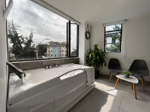 D'LUX Suite in the heart of Quito - Image 3
