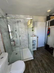 Water Front Cabin. - Image 5