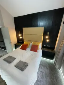 Luxury city house - Image 5