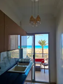 Beautiful apartment with sea view - Image 4