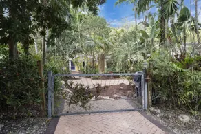 Miami Cottage By Pmi - Image 3