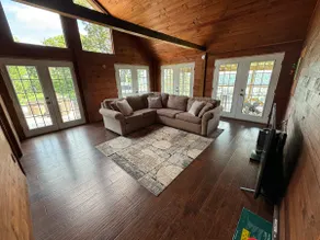 The River View Cabin - Image 3