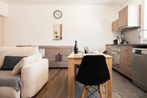 Cozy Apartment I Downtown - Image 5