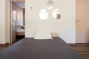 Cozy Apartment I Downtown - Image 3