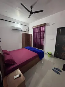 Aadya Homestay (AC)1km to Ram Mandir - Image 3