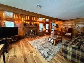 Lakefront cottage Diamond Lake in White Cloud, MI - Image 3