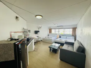 Tower C9 3F,Near Impact arena, 1 Bed, WIFI - Image 2