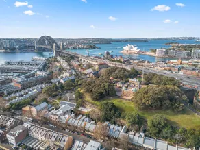 Bright & Modern Home Barangaroo and The Rocks - Image 5