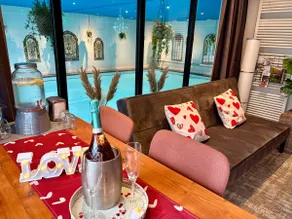 Luxury Wellness B&B, swimming pool, steam shower, sauna - Image 5