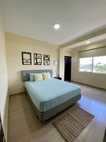 University Citadel Suite near the Quadra - Image 5