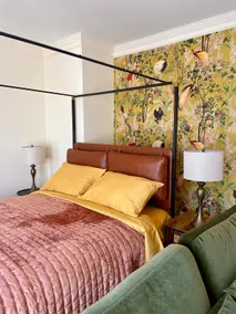 Designer Loft with Private Terrace - Image 2