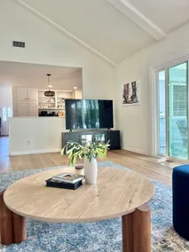 Rose Garden Home, Thousand Oaks - Image 3