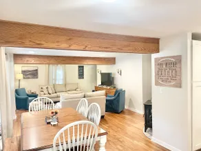 Cozy Mountain Home w/Scenic View - Image 4