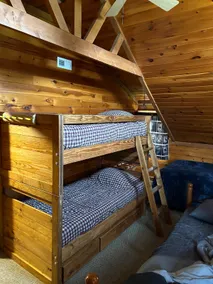 Kickback Cabin - Image 2