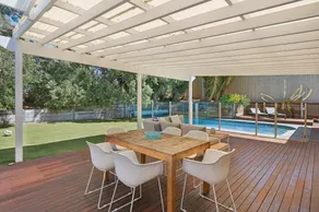 Aqua Retreat - maison avec piscine - Image 2