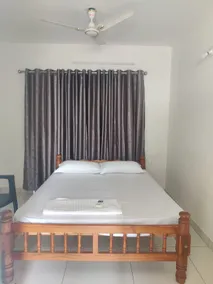 Spacious & Sparkling Apartment- Laasya Comforts - Image 5