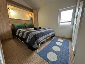 Beautiful and bright 2-room apartment, Port Boinot, city center, CAC - Image 3